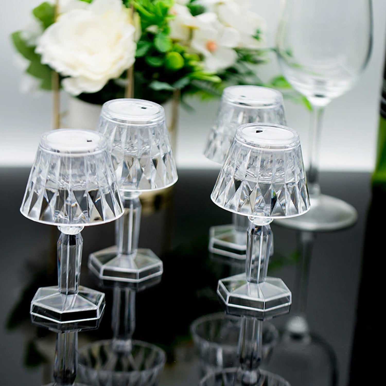 Mini crystal lamp with reflective light feature. Mini crystal lamp with reflective light feature.